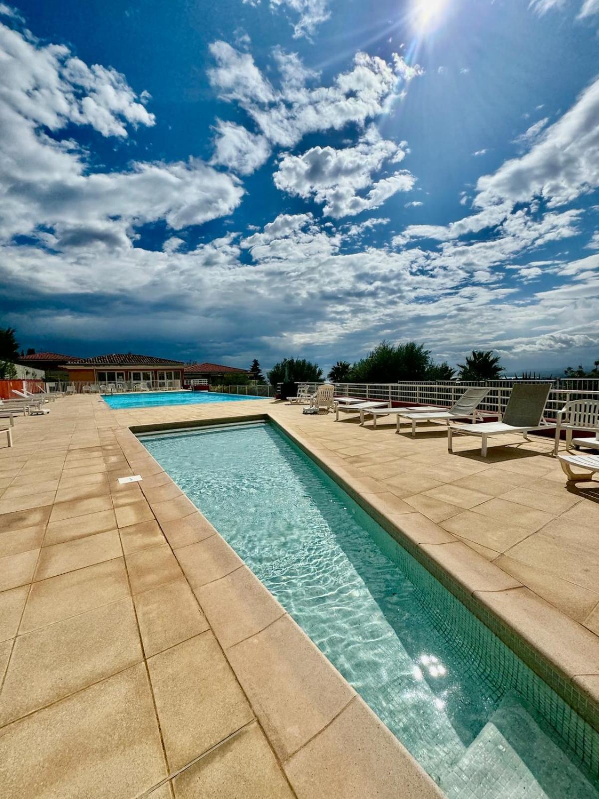Dolce T2 Avec Clim, Piscine, Terrasse Et Garage Appartamento Nizza